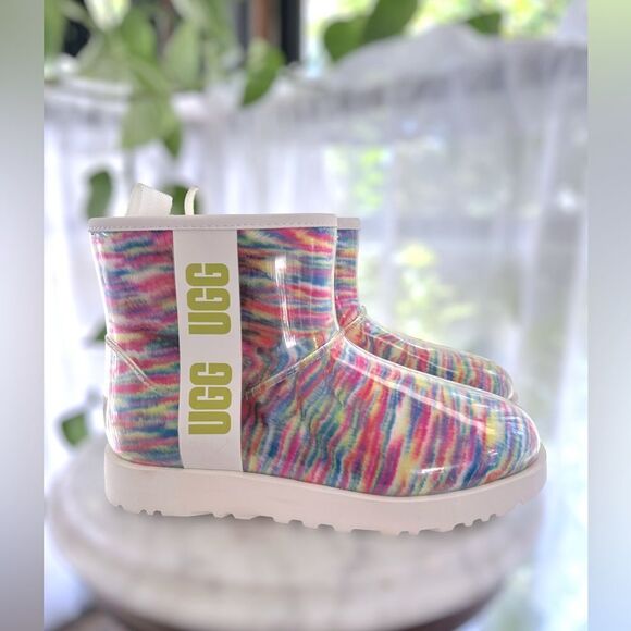 UGG Classic Waterproof Clear Mini Boots Winter Snow Rain size 7 - Picture 2 of 14